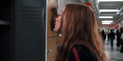 Stranger_Things_S02E02_mp43938.jpg