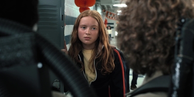 Stranger_Things_S02E02_mp43980.jpg