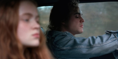 Stranger_Things_S02E02_mp44306.jpg