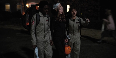 Stranger_Things_S02E02_mp45108.jpg