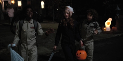Stranger_Things_S02E02_mp45110.jpg