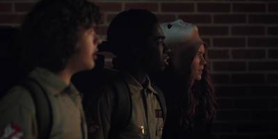Stranger_Things_S02E02_mp45247.jpg