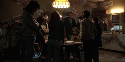 Stranger_Things_S02E09_mp40439.jpg