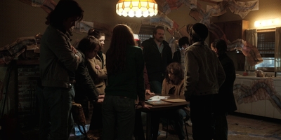Stranger_Things_S02E09_mp40441.jpg
