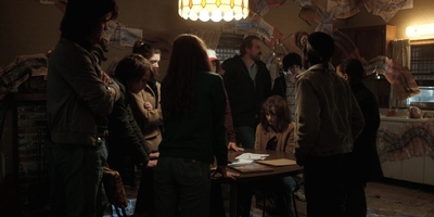 Stranger_Things_S02E09_mp40443.jpg