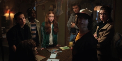 Stranger_Things_S02E09_mp40445.jpg