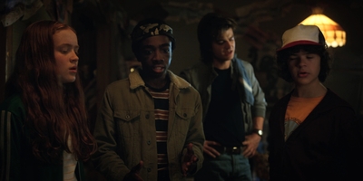 Stranger_Things_S02E09_mp41019.jpg
