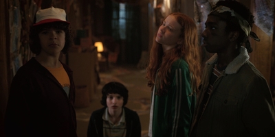 Stranger_Things_S02E09_mp41031.jpg