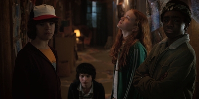 Stranger_Things_S02E09_mp41043.jpg