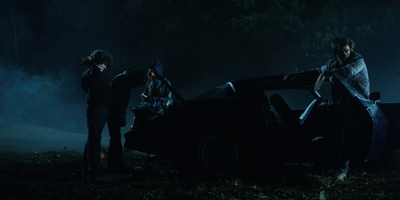 Stranger_Things_S02E09_mp41617.jpg