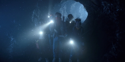 Stranger_Things_S02E09_mp41867.jpg