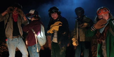 Stranger_Things_S02E09_mp42606.jpg