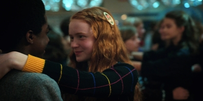 Stranger_Things_S02E09_mp43443.jpg