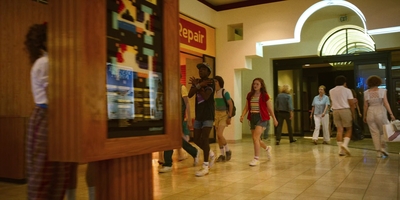 Stranger_Things_S03E01_mp44145.jpg