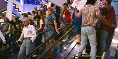 Stranger_Things_S03E01_mp44163.jpg