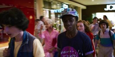 Stranger_Things_S03E01_mp44171.jpg