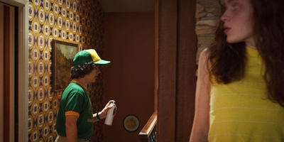 Stranger_Things_S03E01_mp44632.jpg