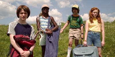 Stranger_Things_S03E01_mp45390.jpg