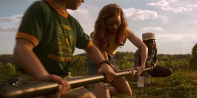 Stranger_Things_S03E01_mp45639.jpg