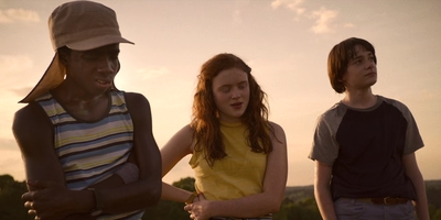 Stranger_Things_S03E01_mp45680.jpg