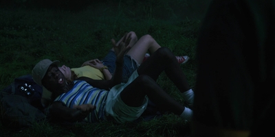 Stranger_Things_S03E01_mp46143.jpg