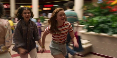 Stranger_Things_S03E02_mp48086.jpg
