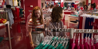Stranger_Things_S03E02_mp48106.jpg
