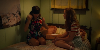 Stranger_Things_S03E03_mp40293.jpg