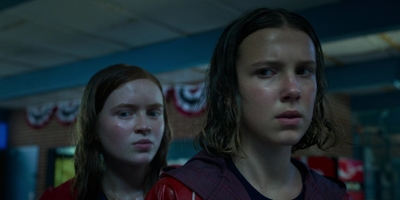 Stranger_Things_S03E03_mp41410.jpg