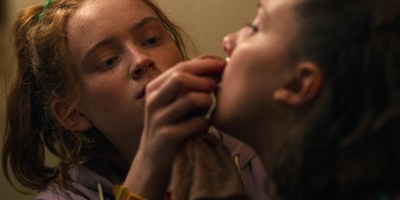 Stranger_Things_S03E05_mp46920.jpg