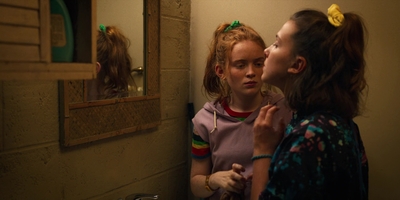 Stranger_Things_S03E05_mp46924.jpg