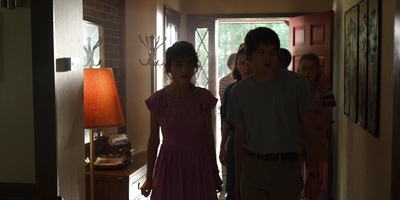Stranger_Things_S03E05_mp47720.jpg