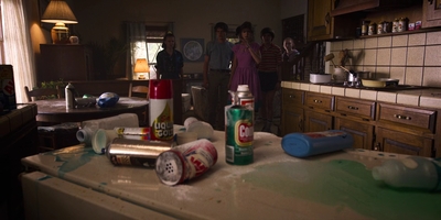 Stranger_Things_S03E05_mp47740.jpg
