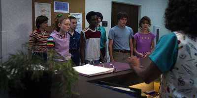 Stranger_Things_S03E05_mp48383.jpg