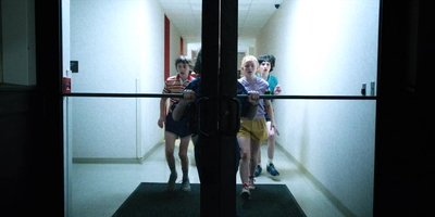 Stranger_Things_S03E06_mp40274.jpg
