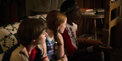 Stranger_Things_S03E06_mp42201.jpg