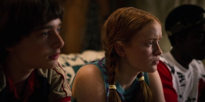 Stranger_Things_S03E06_mp42466.jpg