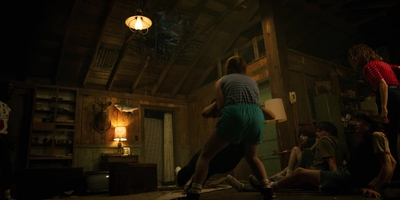 Stranger_Things_S03E07_mp44275.jpg