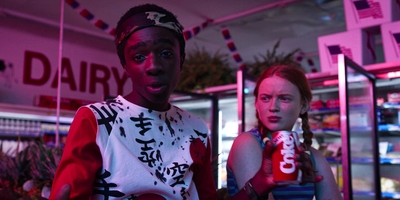 Stranger_Things_S03E07_mp45137.jpg