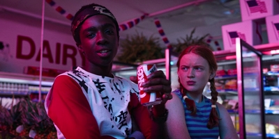 Stranger_Things_S03E07_mp45138.jpg