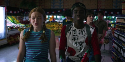 Stranger_Things_S03E07_mp45185.jpg