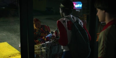 Stranger_Things_S03E07_mp45198.jpg