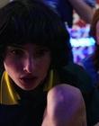 Stranger_Things_S03E07_mp46587.jpg
