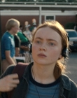 Stranger_Things_S04E01_mp41045.jpg