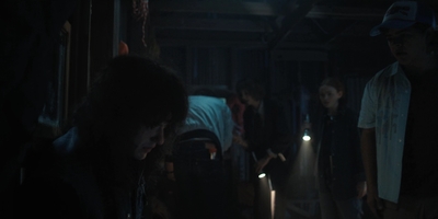 Stranger_Things_S04E02_mp48600.jpg