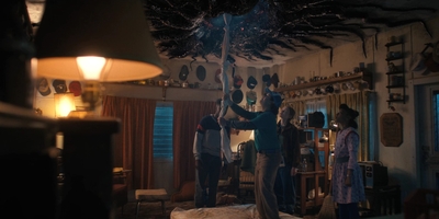 Stranger_Things_S04E07_mp48742.jpg