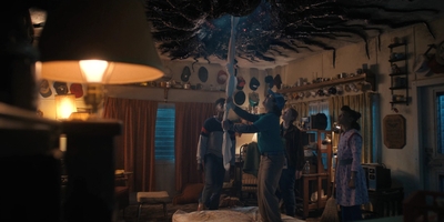 Stranger_Things_S04E07_mp48743.jpg