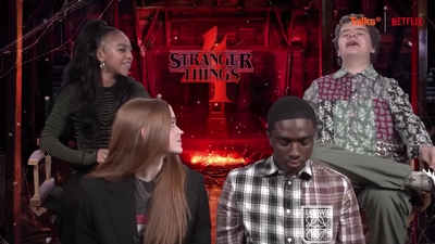 2022-05-27_-_Talks_International_with_The_Casts_of_Stranger_Things_4_Volume_1_mp44190.jpg