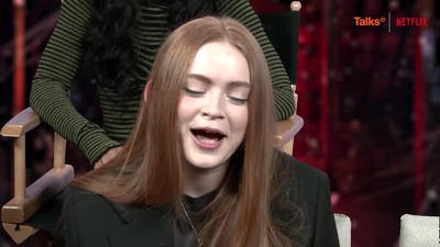 2022-05-27_-_Talks_International_with_The_Casts_of_Stranger_Things_4_Volume_1_mp44231.jpg