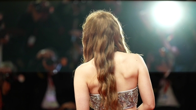2022-09-04_-_Venice_2022_-_The_Whale_Premiere_NEW_28329_mov4675.jpg